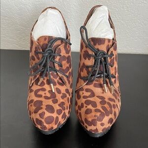 Dollhouse Brown Leopard Lace-Up Boots